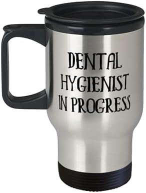 Добър зъболекар-хигиенист, стоматологичен хигиенист в процеса на Разработване на Пътна Чаша За зъболекар-хигиенист От