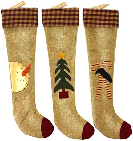 CVHOMEDECO. Примитивен Селски Дизайн, 18-Цолови Окачени Чорапи Коледна Елха, Ретро, Снежен човек, Елха, Врана и Леденцовый